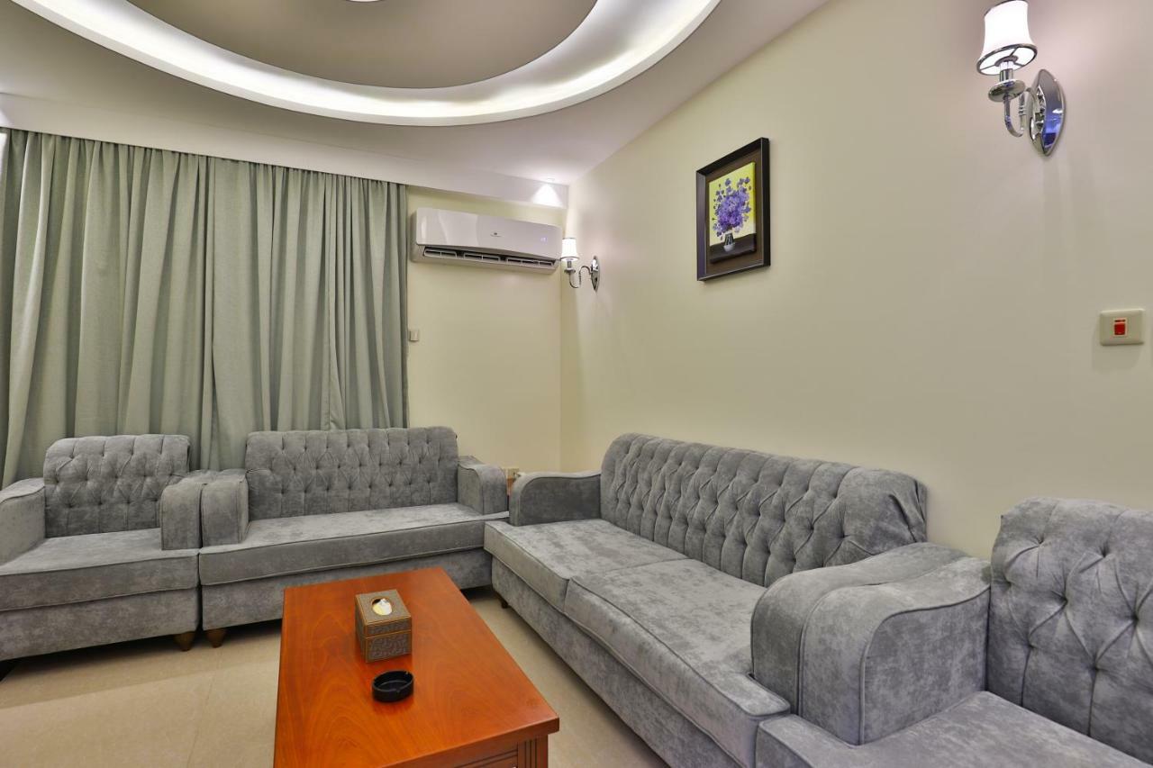 Dreams Houses Furnished Suites Tabuk Exterior photo